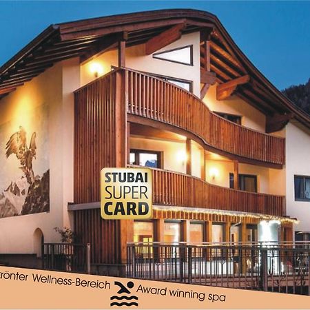 Adler Hotel-Pension 플메스 외부 사진
