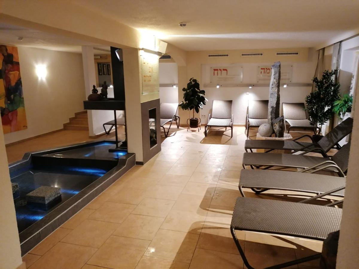 Adler Hotel-Pension 플메스 외부 사진